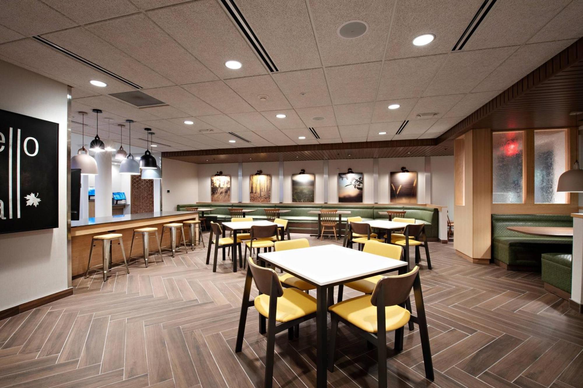 Fairfield Inn & Suites By Marriott Dayton North Murlin Heights Экстерьер фото