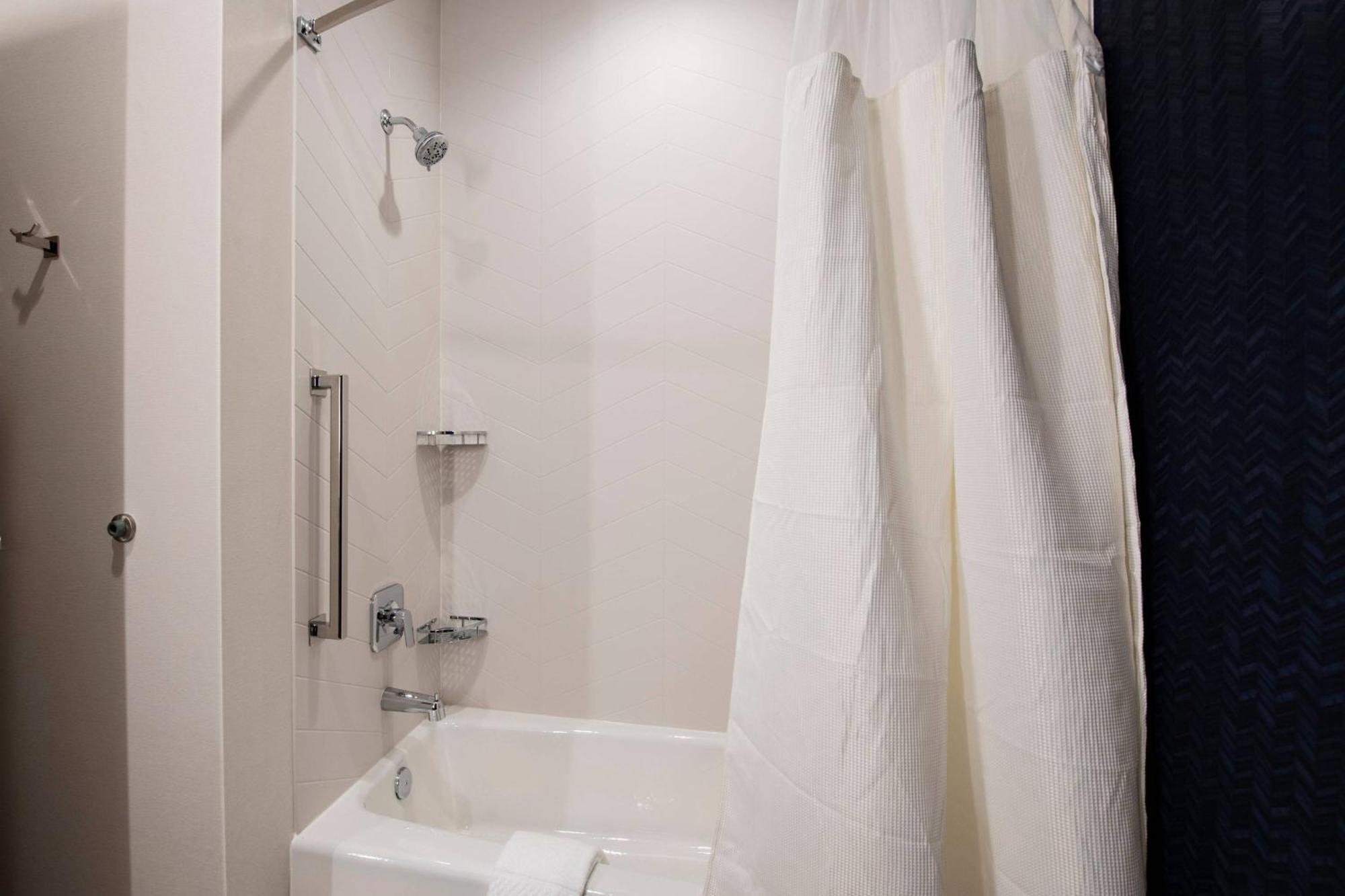 Fairfield Inn & Suites By Marriott Dayton North Murlin Heights Экстерьер фото